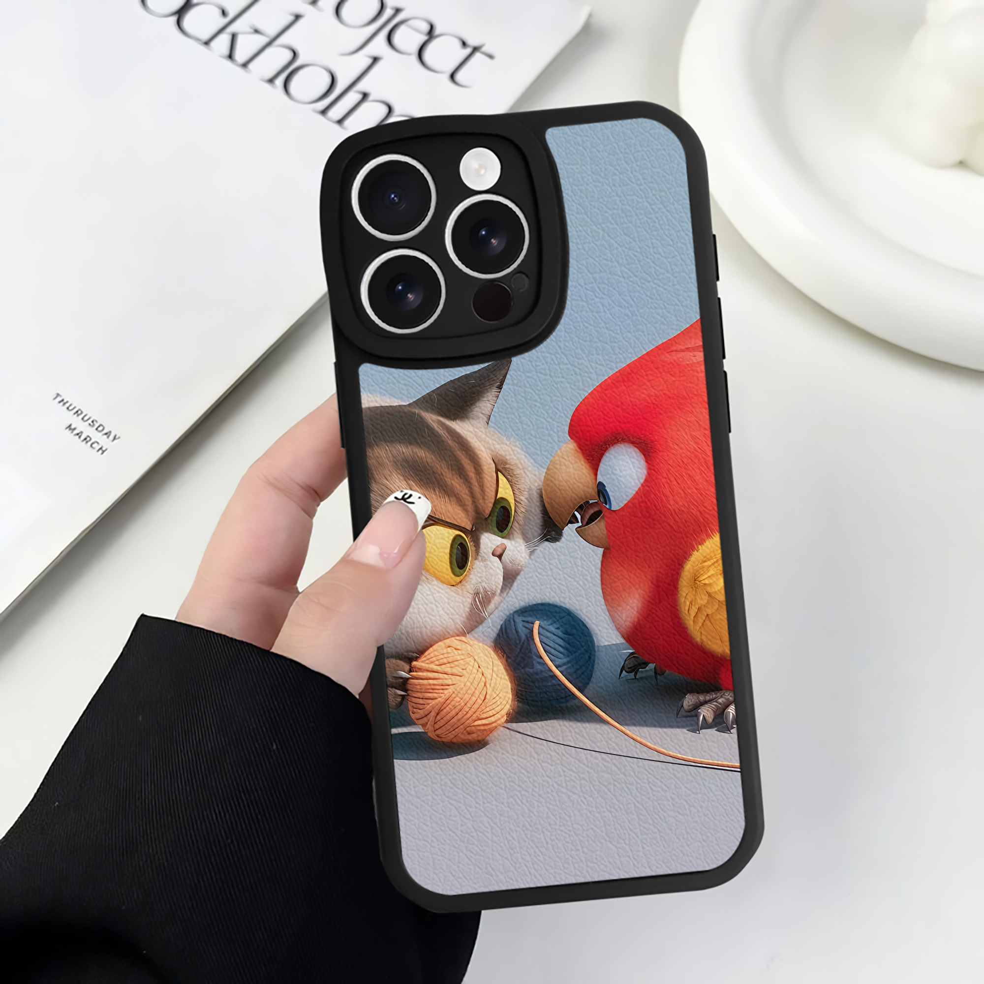 （画像用） Angry Birds アングリーバード 【iPhone 16シリーズ対応】シリコンスマホケース（レザー調） 材質：シリコン